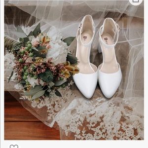 NEVER WORN. Wedding shoes. Closed toe dress shoes.